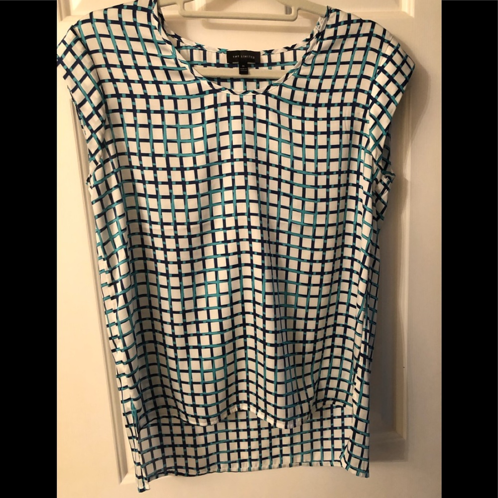 The limited short sleeved blouse.  No pilling.  Very comfortable.  TTS.